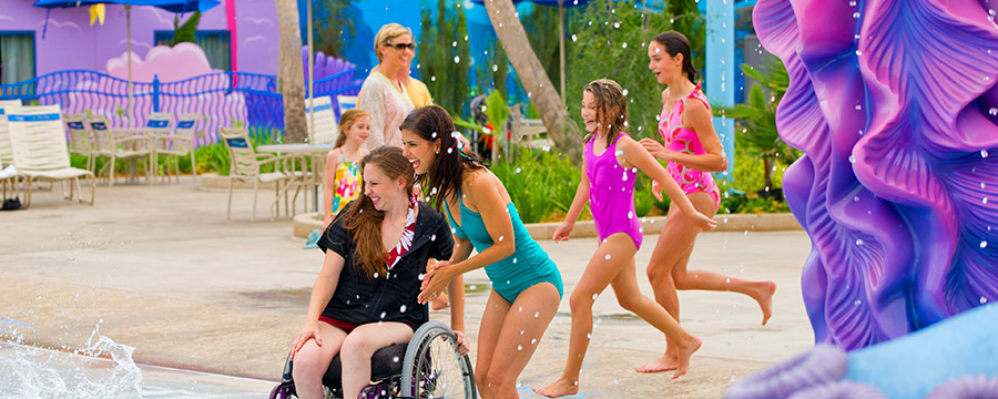 Walt Disney World Handicap s’engage à fournir l’accès et l’hébergement au plus grand nombre de visiteurs possible. DAS Pass