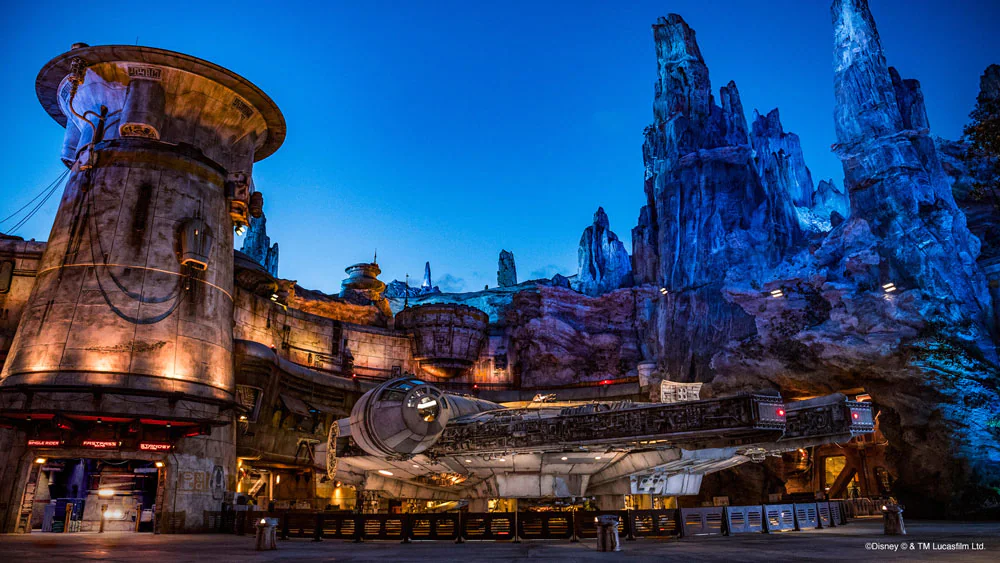 Star Wars: Galaxy's Edge at the Disney® Theme Parks
