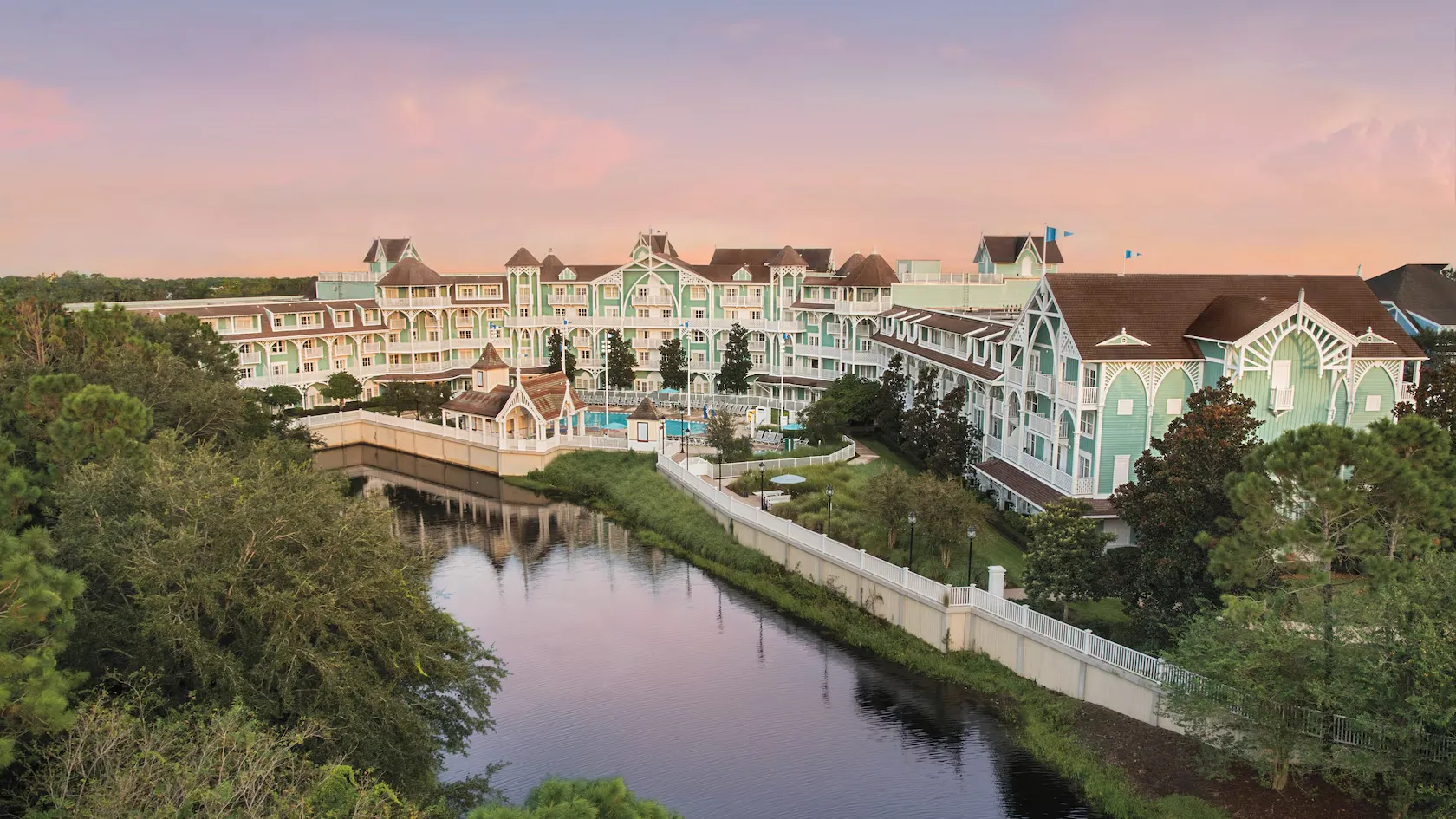 Beach Club Villas